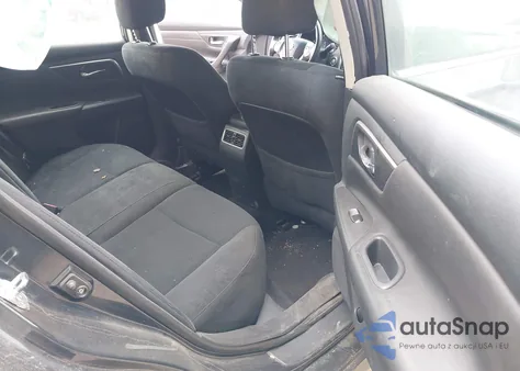 2015 Nissan Altima 2.5 Sv из США, поврежденный, VIN 1N4AL3AP2FC283488